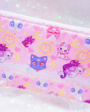 Load image into Gallery viewer, Magical Cats Flat Pouch Bag