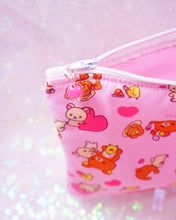 Load image into Gallery viewer, Kuma Hearts Flat Pouch Bag