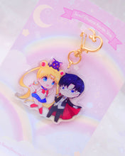Load image into Gallery viewer, Usagi &amp; Tux Keychain